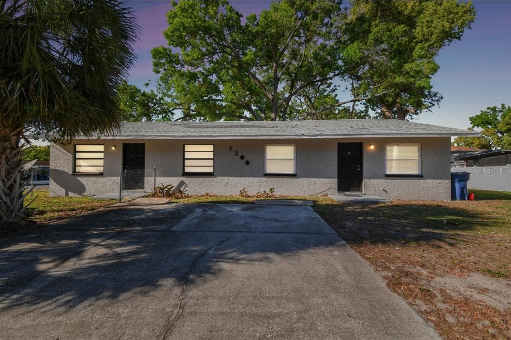 1200 E BOUGAINVILLEA AVENUE TAMPA, FL 33612