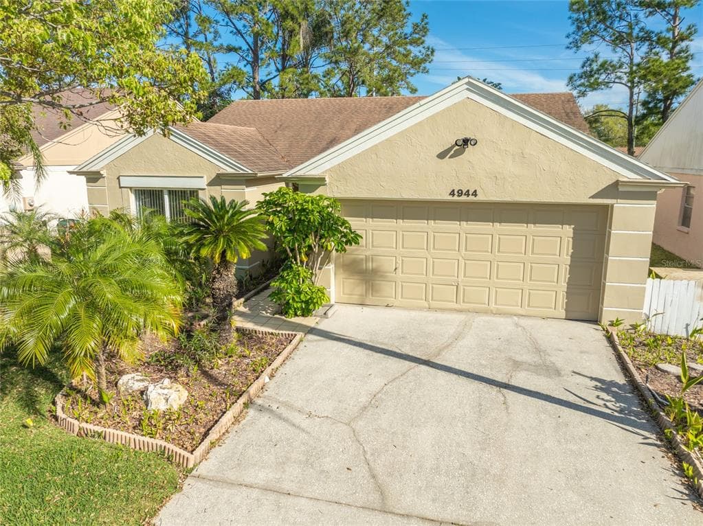 4944 CYPRESS TRACE DRIVE TAMPA, FL 33624