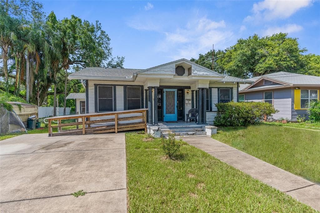 109 W ADALEE STREET TAMPA, FL 33603