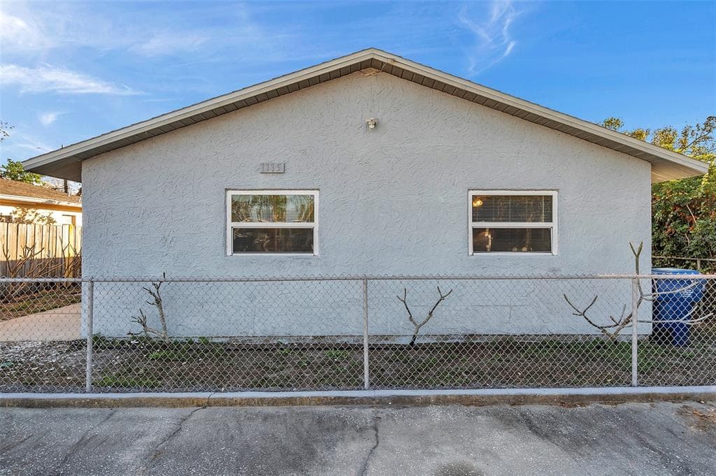 1115 14TH AVENUE NW LARGO, FL 33770