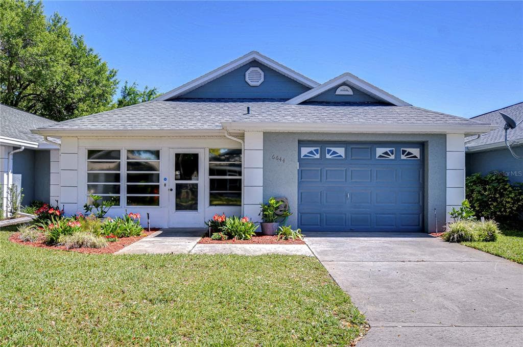 6644 JUNIPER COURT ZEPHYRHILLS, FL 33542