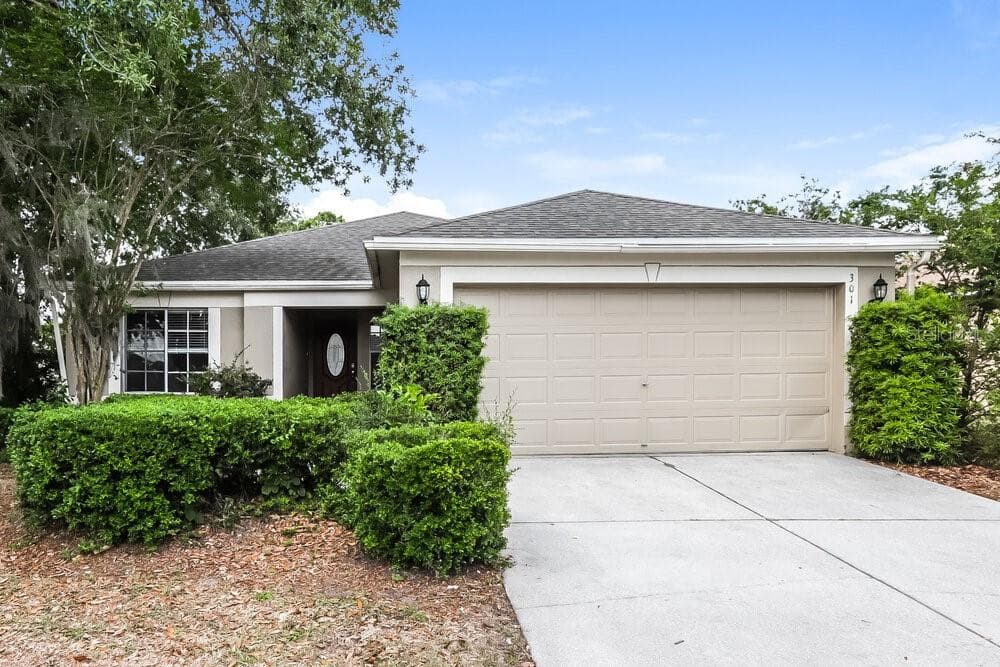 301 ABIGAIL ROAD PLANT CITY, FL 33563