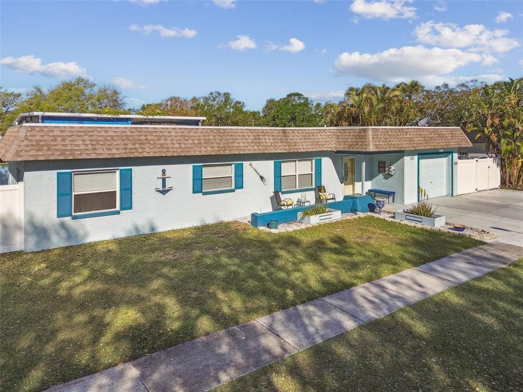 12252 ELDON DRIVE LARGO, FL 33774