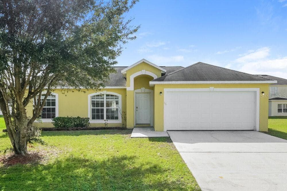 108 ALBANY DRIVE KISSIMMEE, FL 34759
