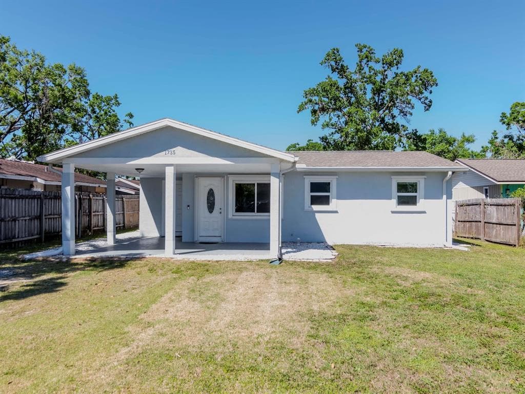 1735 W COMANCHE AVENUE TAMPA, FL 33603