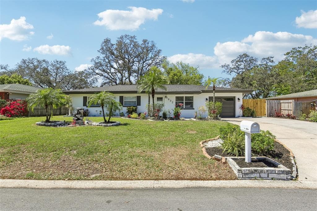 1632 CLEARVIEW AVENUE CLEARWATER, FL 33756