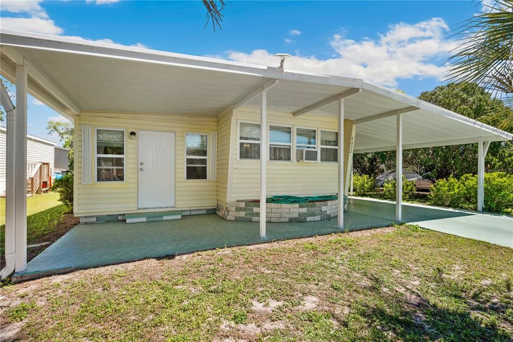 4632 CORAL STREET ZEPHYRHILLS, FL 33542