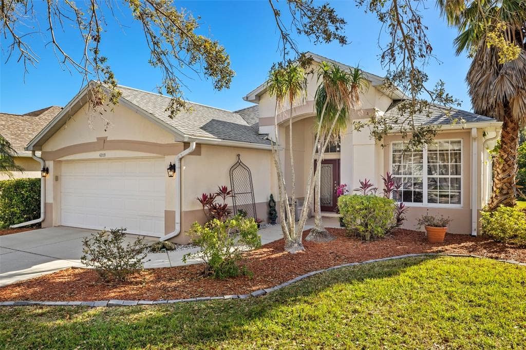 4209 32ND LANE E BRADENTON, FL 34208
