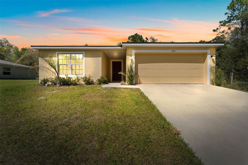 1723 W COUNTRY CLUB BOULEVARD CITRUS SPRINGS, FL 34434