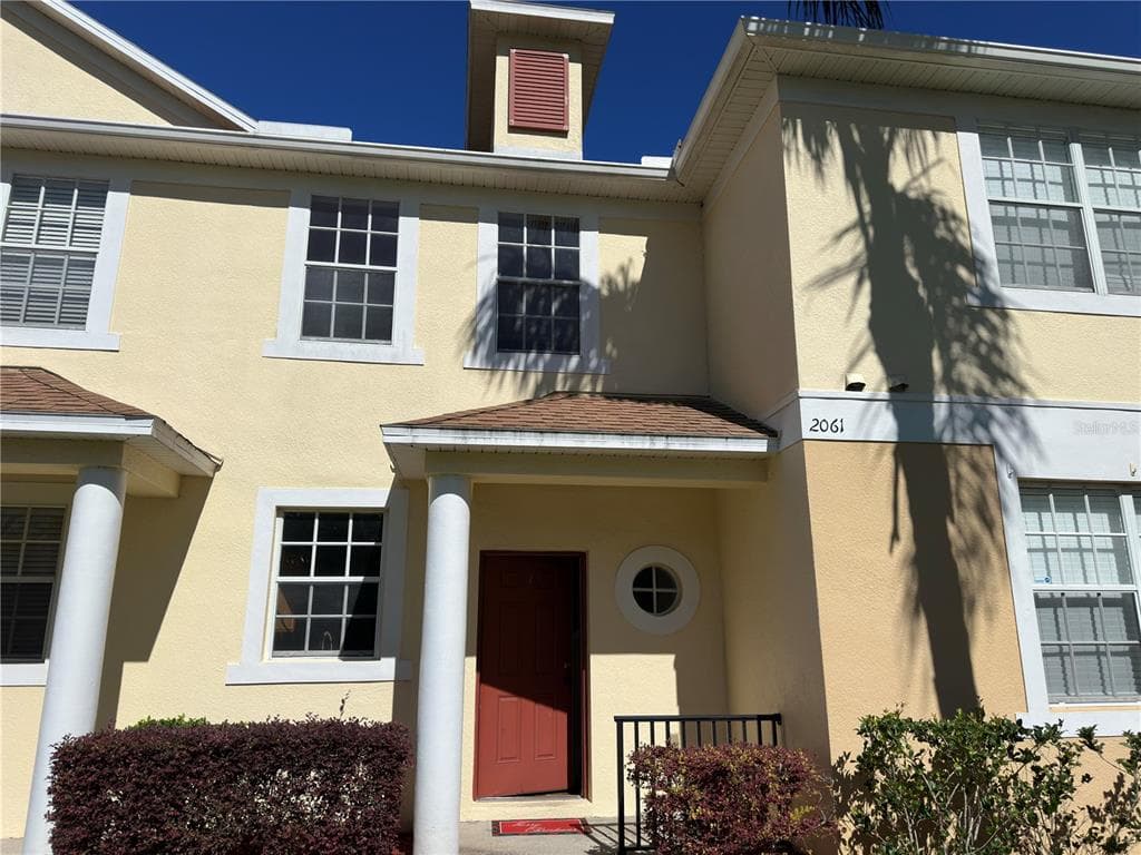 2061 FIESTA RIDGE COURT TAMPA, FL 33604