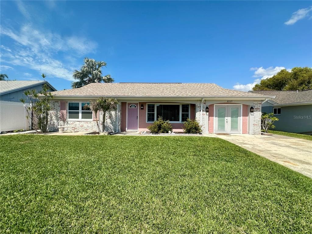 3217 ROCK VALLEY DRIVE HOLIDAY, FL 34691