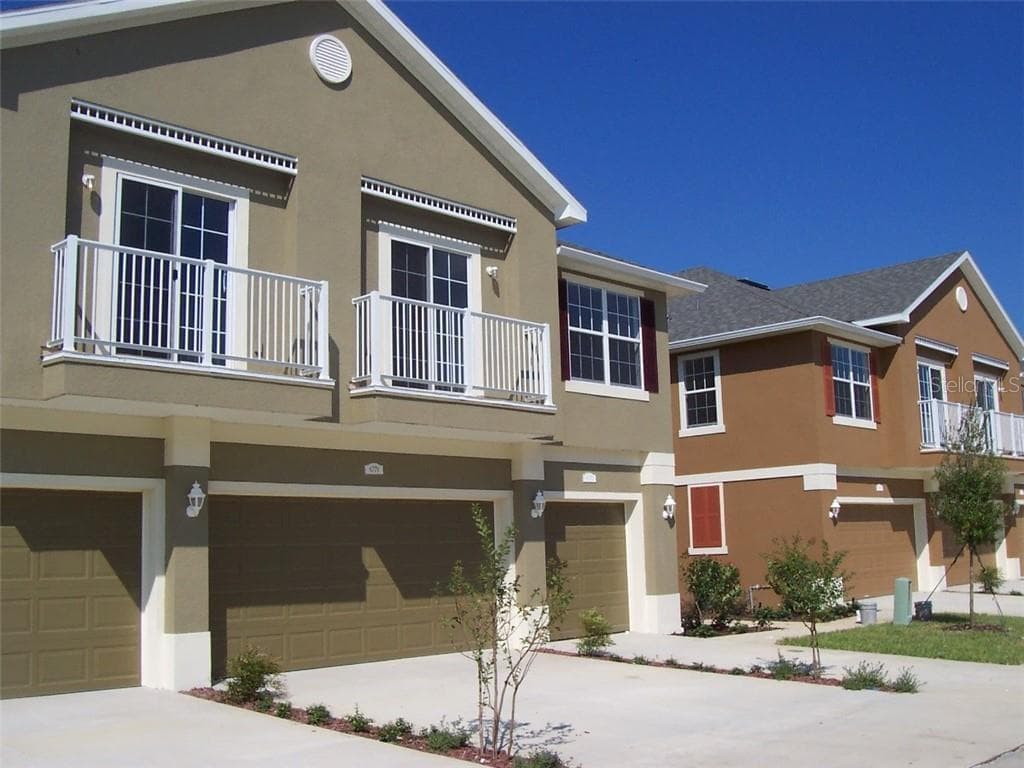 6777 BREEZY PALM DRIVE UNIT 6777 RIVERVIEW, FL 33578