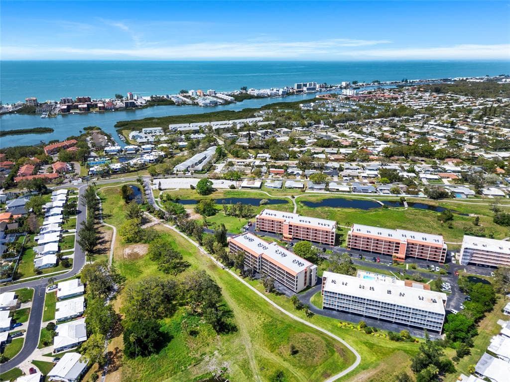 9433 HARBOR GREENS WAY UNIT 401