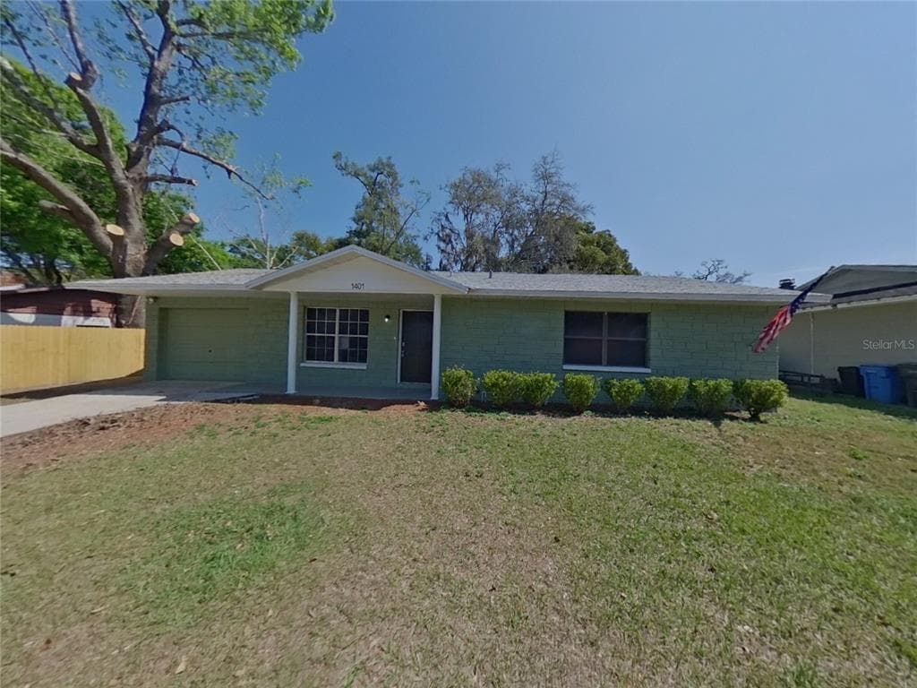 1401 OAK VALLEY DRIVE SEFFNER, FL 33584
