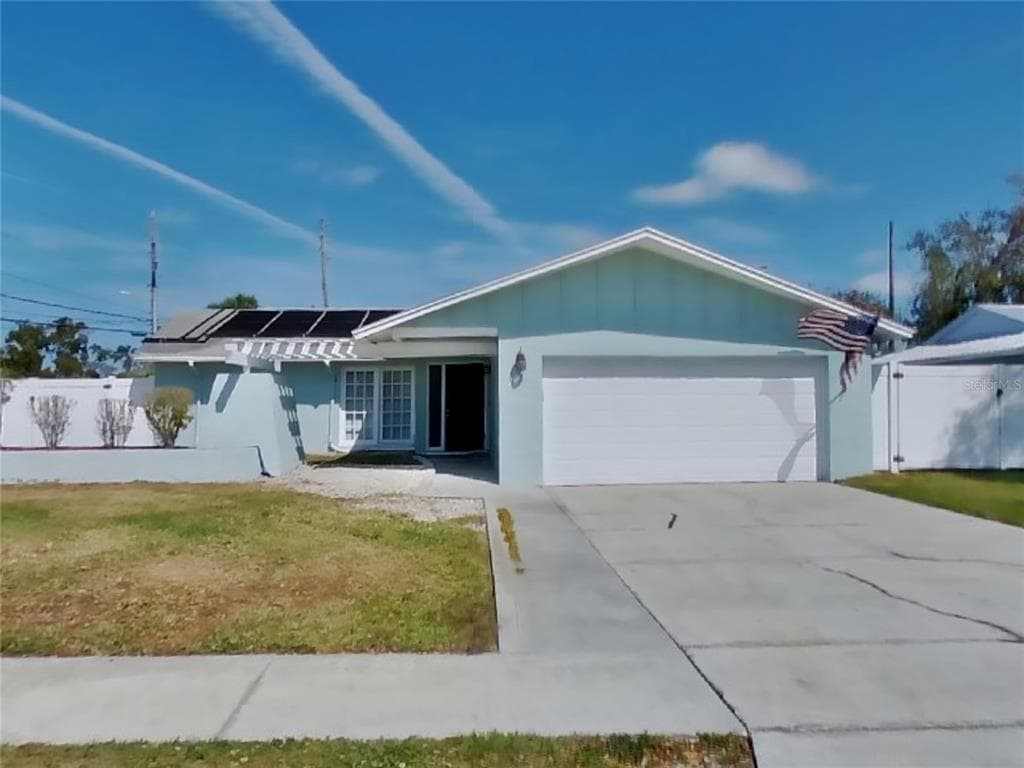 13691 SERENA DRIVE LARGO, FL 33774