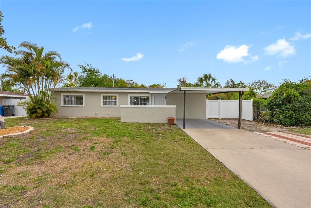 5103 TOWN N COUNTRY BOULEVARD TAMPA, FL 33615