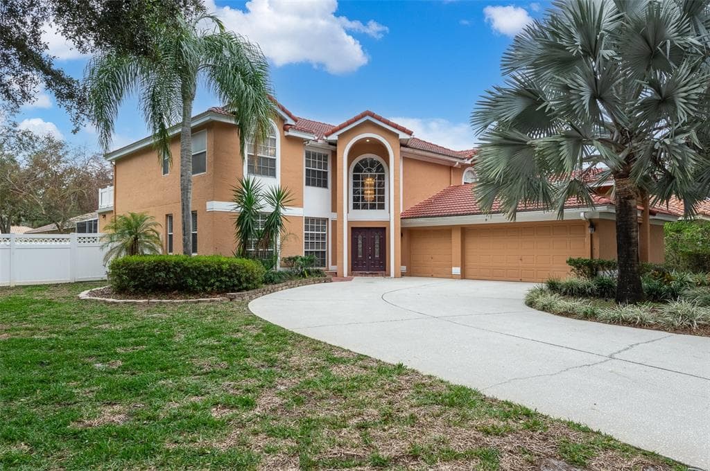 9341 WELLINGTON PARK CIRCLE TAMPA, FL 33647