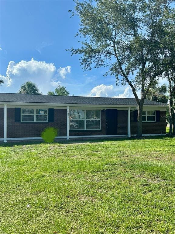 4601 W OAKELLAR AVENUE TAMPA, FL 33611