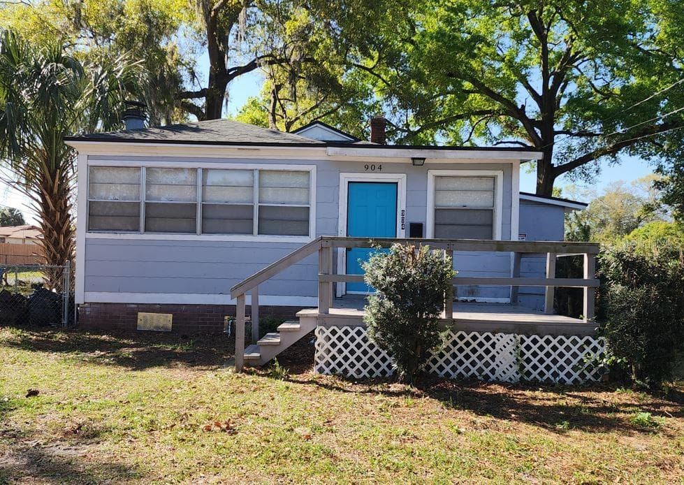 904 BUNKER HILL BOULEVARD JACKSONVILLE, FL 32208