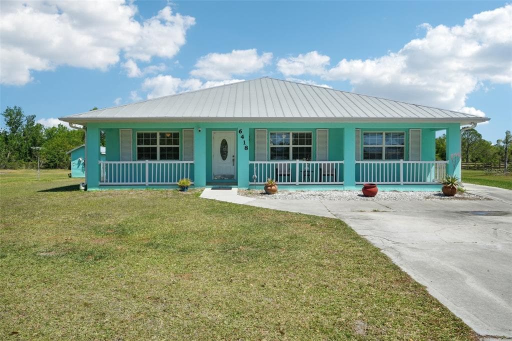 6418 AUSTRIAN BOULEVARD PUNTA GORDA, FL 33982