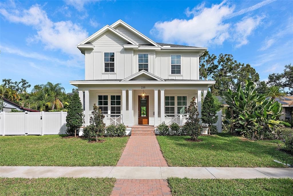 235 24TH AVENUE SE ST PETERSBURG, FL 33705