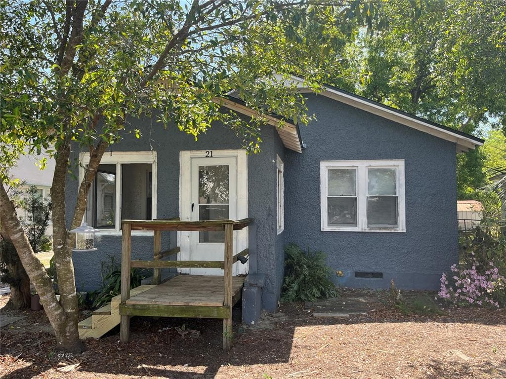 21 W TILLMAN AVENUE LAKE WALES, FL 33853