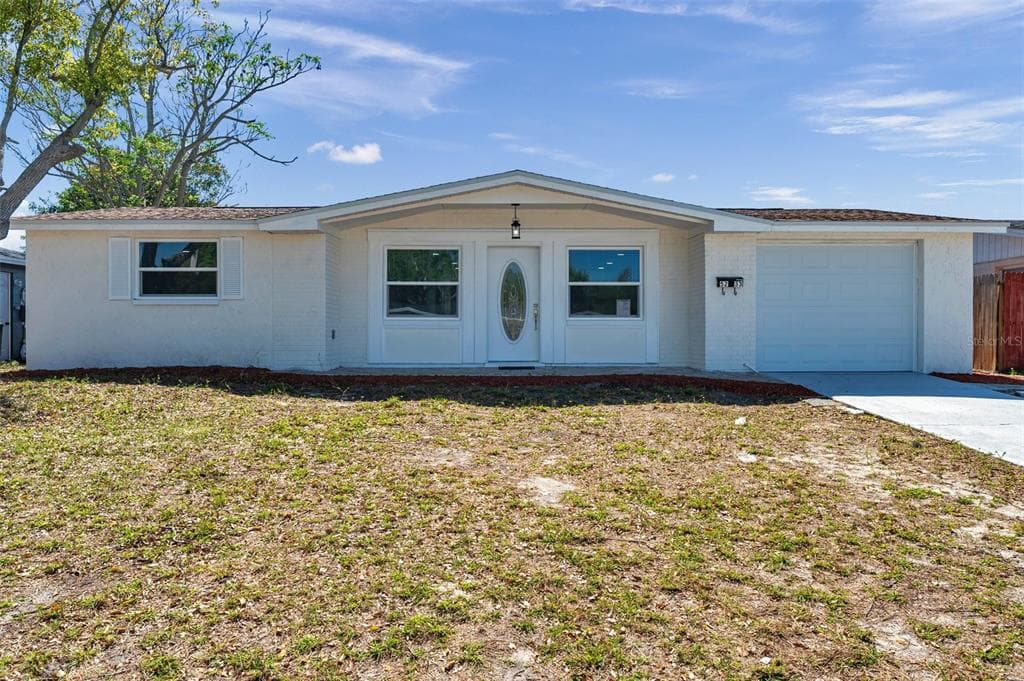 5233 IDLEWILD STREET NEW PORT RICHEY, FL 34653