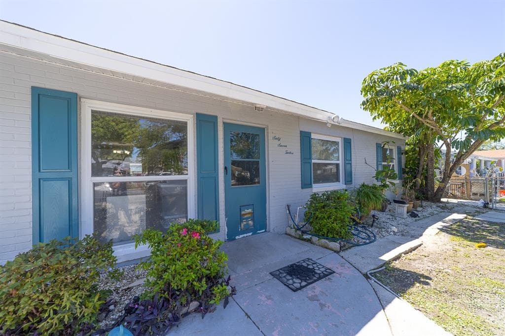 6712 W CLIFTON STREET TAMPA, FL 33634