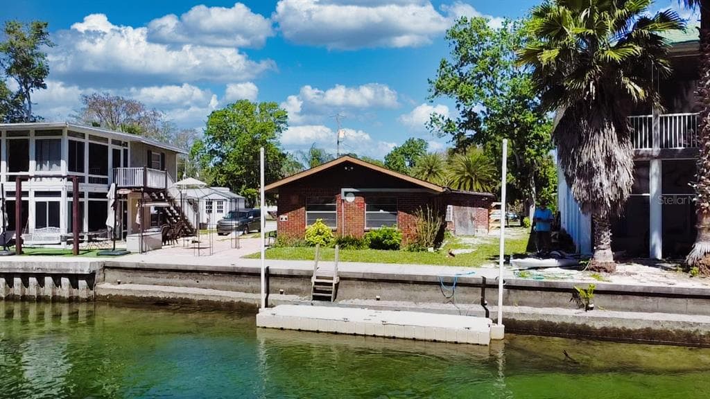 5476 DARLENE STREET WEEKI WACHEE, FL 34607