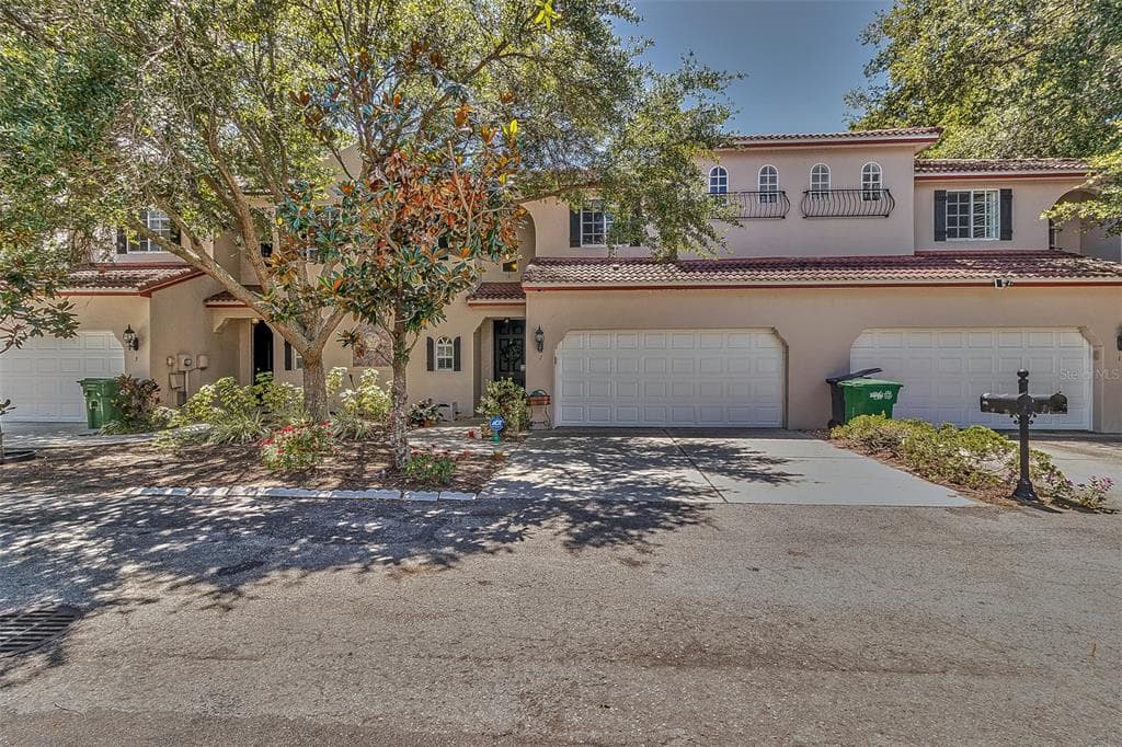 6211 S MACDILL AVENUE UNIT 2 TAMPA, FL 33611