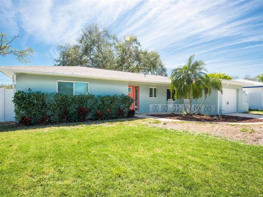 10864 90TH TERRACE SEMINOLE, FL 33772