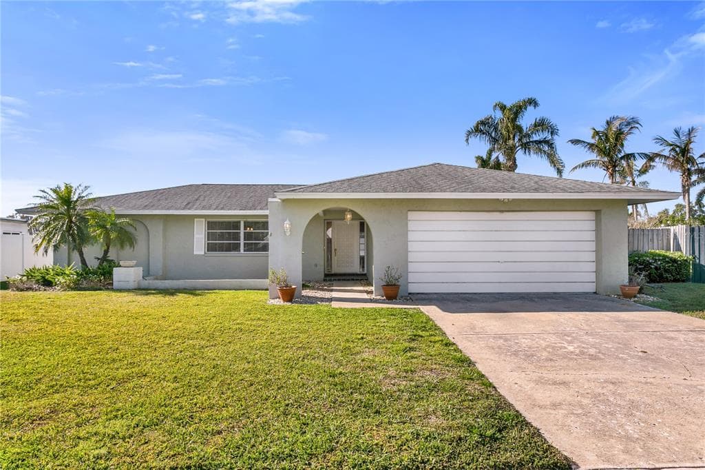 12960 90TH TERRACE SEMINOLE, FL 33776