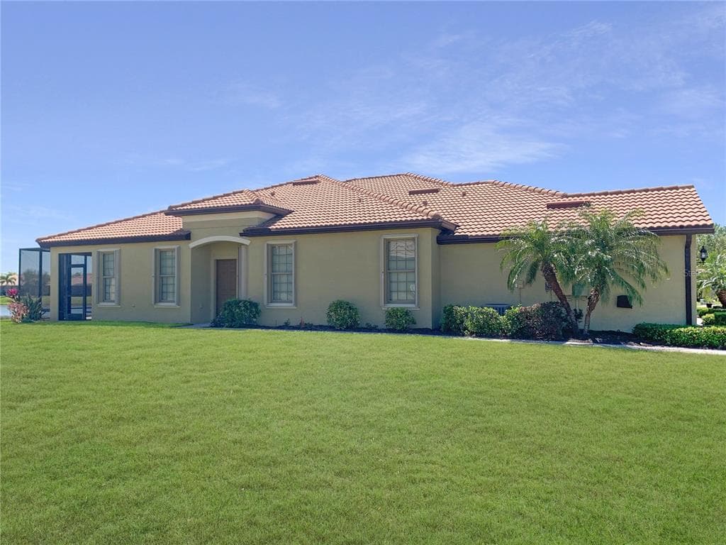5472 SUNSET FALLS DRIVE APOLLO BEACH, FL 33572