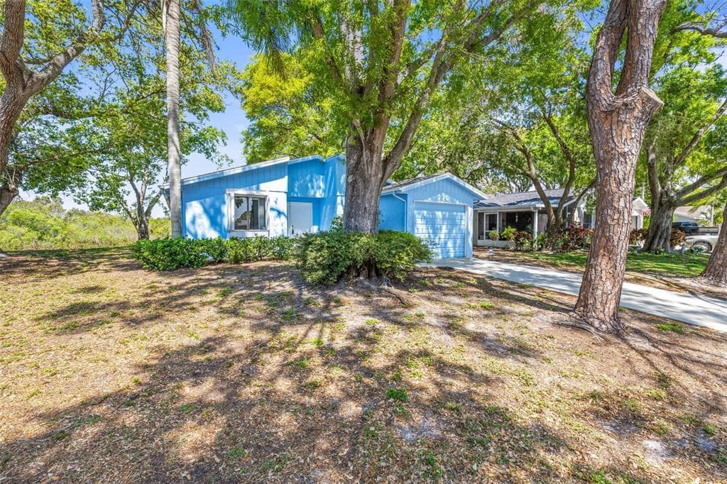 770 ARTHURS COURT TARPON SPRINGS, FL 34689