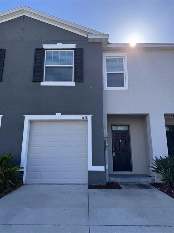 1698 HUBBELL ROAD WESLEY CHAPEL, FL 33543
