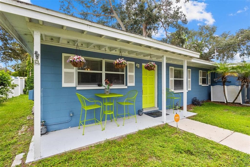 133 15TH STREET NW LARGO, FL 33770
