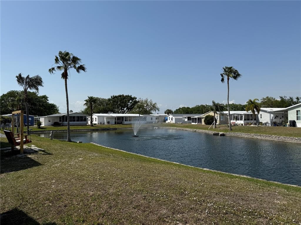 215 S PORT ROYAL LANE APOLLO BEACH, FL 33572
