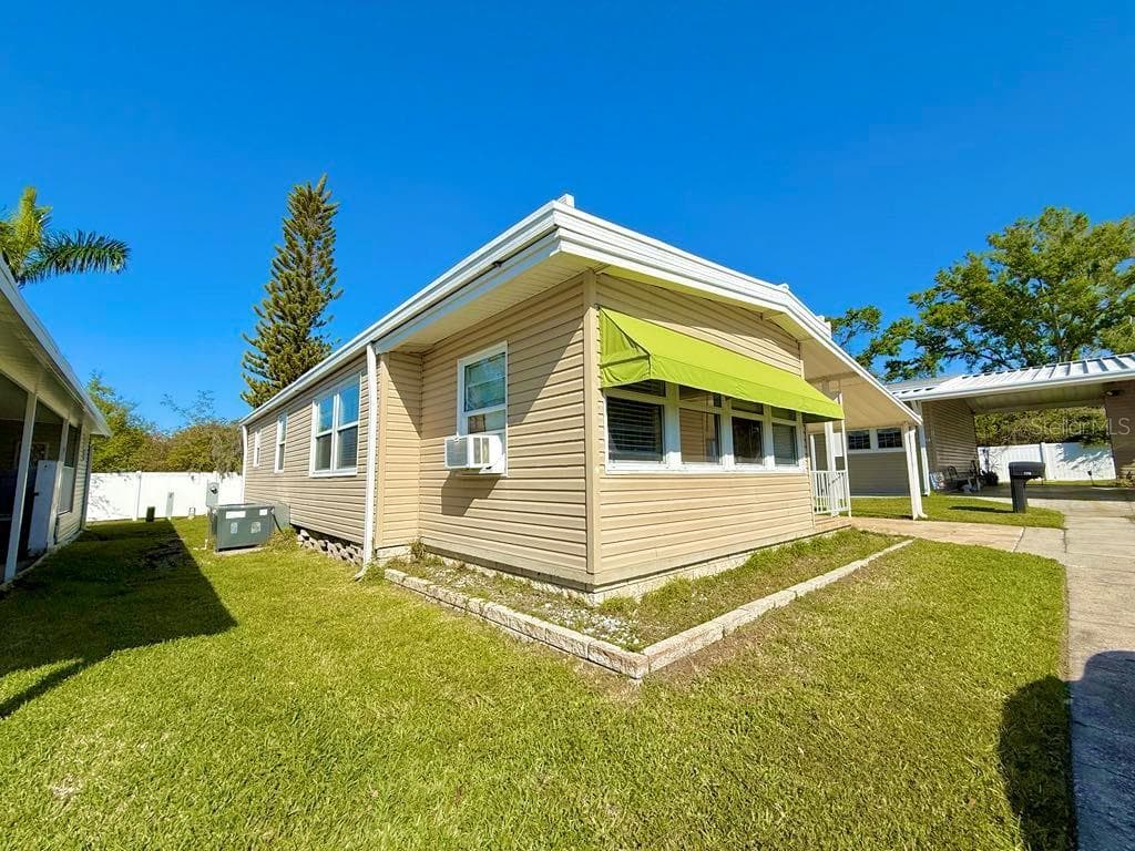 29250 US HIGHWAY 19 N UNIT 116 CLEARWATER, FL 33761