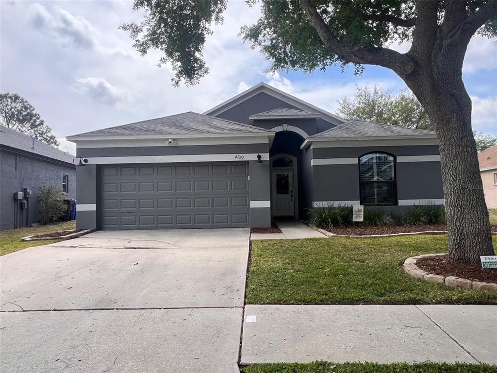 6727 MONARCH PARK DRIVE APOLLO BEACH, FL 33572