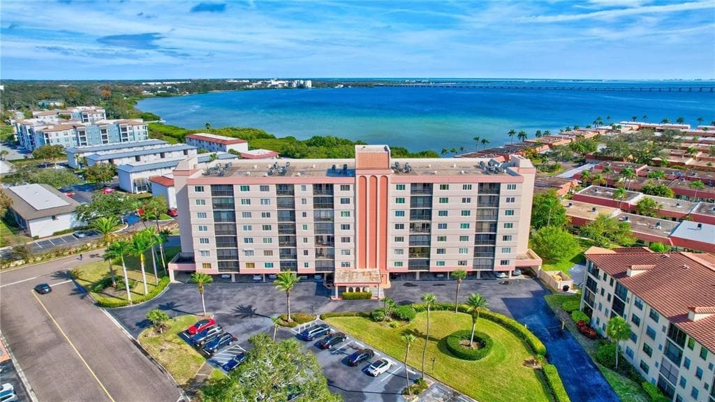 19029 US HIGHWAY 19 N UNIT 9-503 CLEARWATER, FL 33764