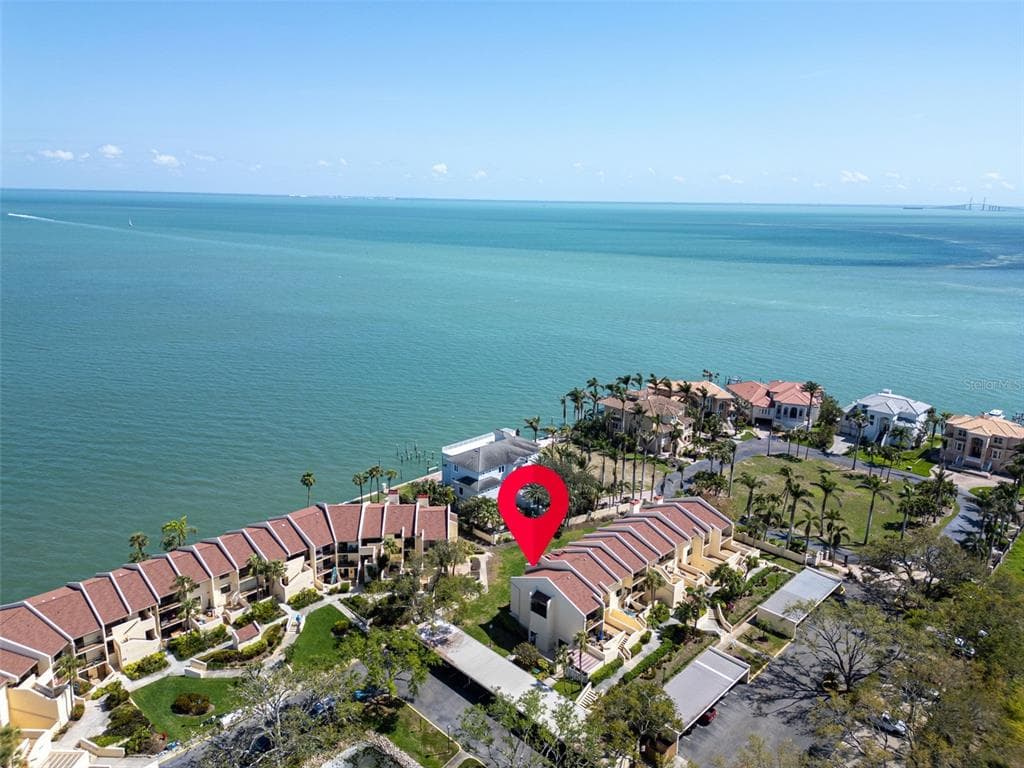7550 SUNSHINE SKYWAY LANE S UNIT P11 ST PETERSBURG, FL 33711