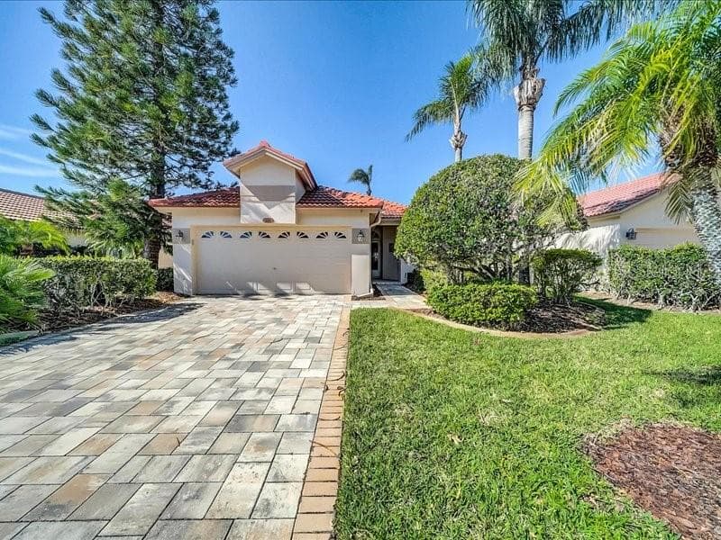 1290 DARTFORD DRIVE