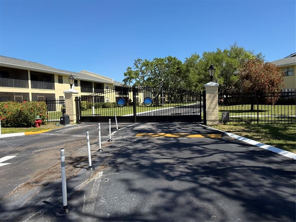 3001 58TH AVE S UNIT 1103 ST PETERSBURG, FL 33712