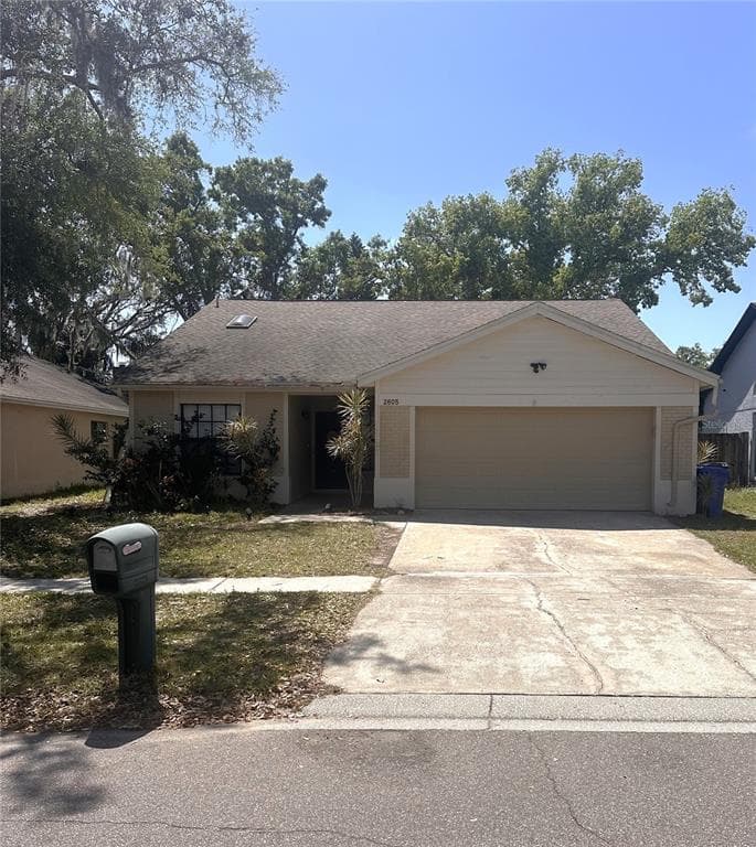 2605 SHILO COURT VALRICO, FL 33596