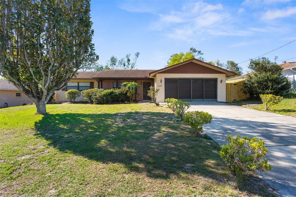 12802 LINDEN DRIVE SPRING HILL, FL 34609