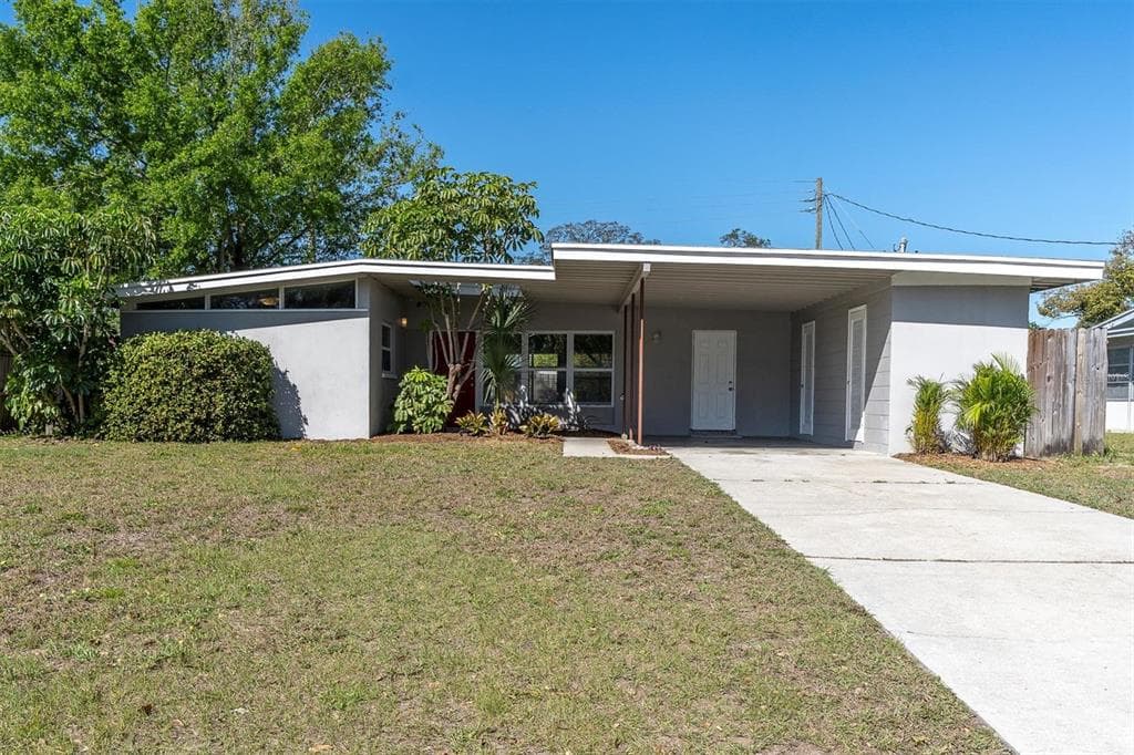 10426 109TH STREET SEMINOLE, FL 33778