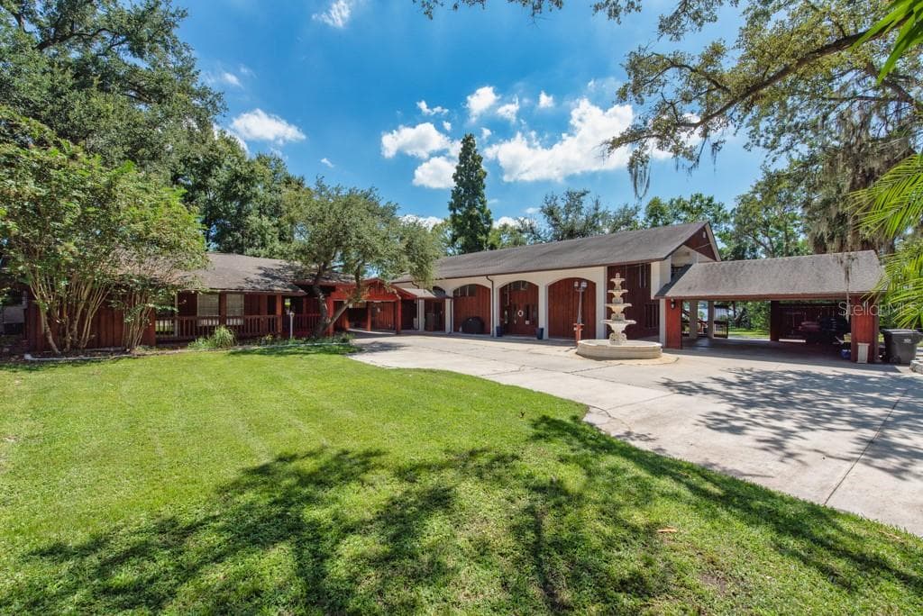 8820 S HICKORY LANE RIVERVIEW, FL 33578