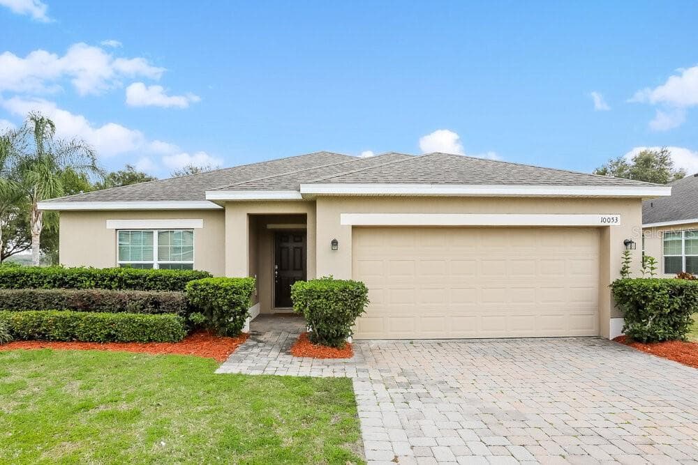 10053 STOCKBRIDGE STREET CLERMONT, FL 34711