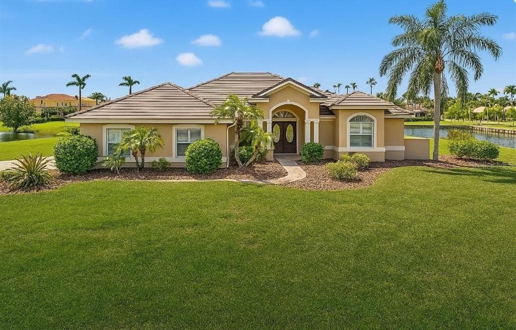 6181 9TH AVENUE CIRCLE NE BRADENTON, FL 34212