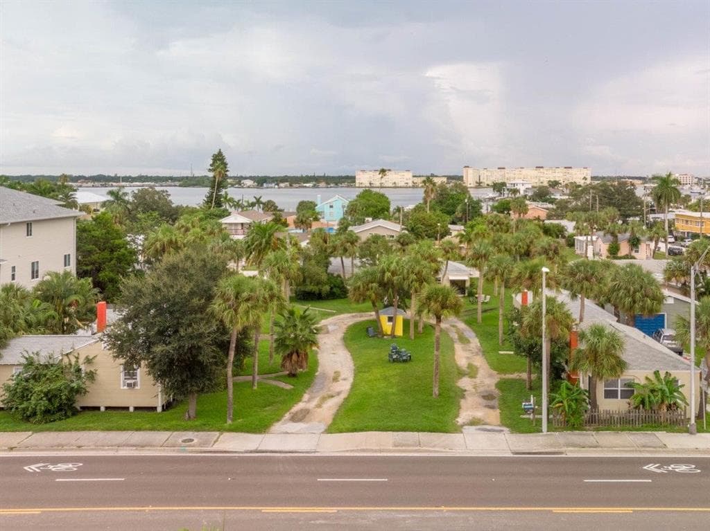 15405 GULF BOULEVARD UNIT A2 MADEIRA BEACH, FL 33708